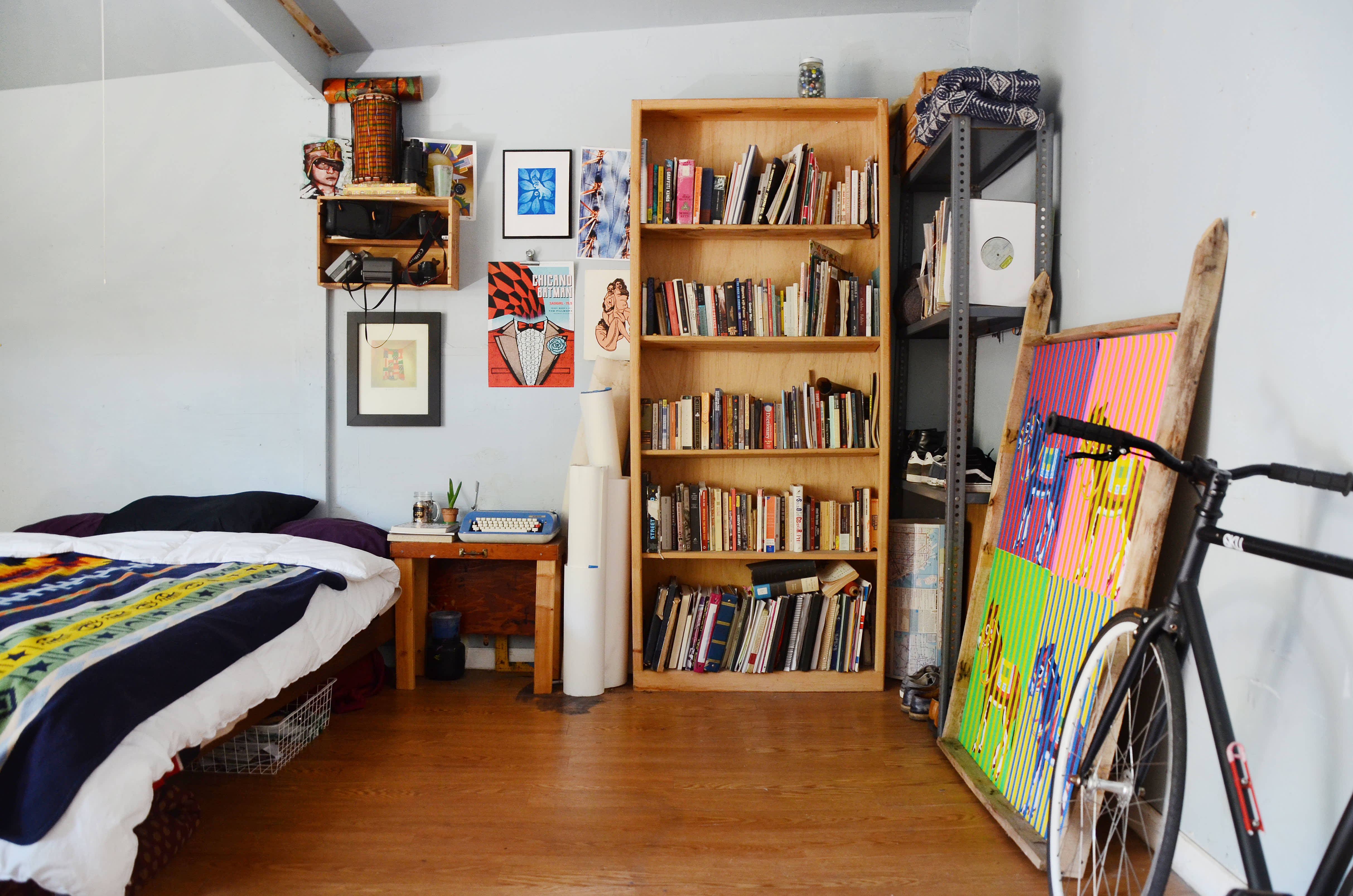 House Tour A 400SquareFoot Oakland Studio Apartment Apartment Therapy